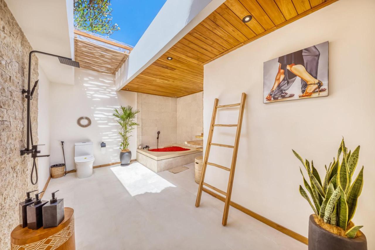 Tango - New Luxurious 7bdr Prime Location Villa