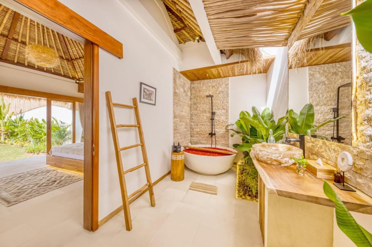 Villa Tango - New Luxurious 7bdr Prime Location