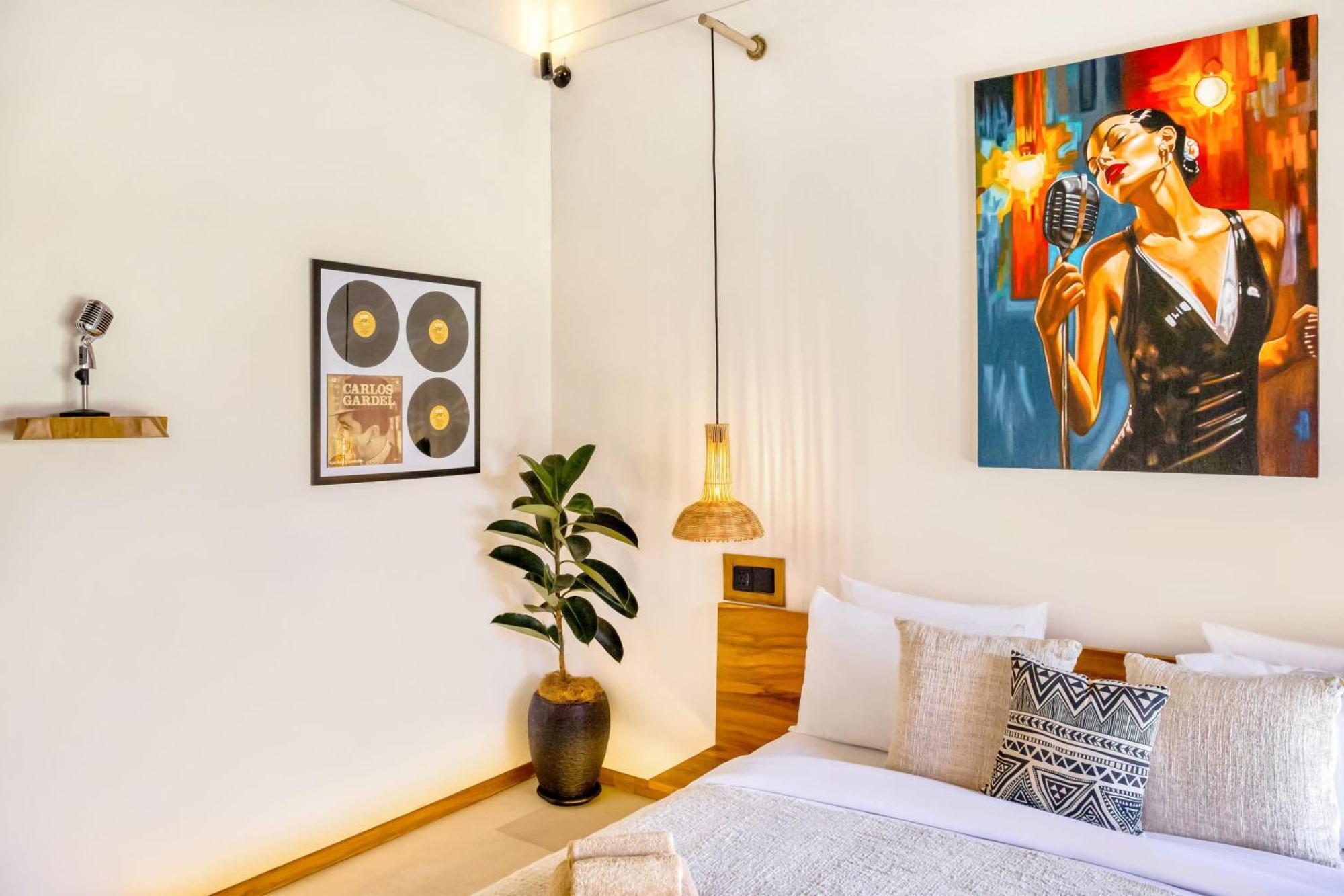 Tango - New Luxurious 7bdr Prime Location Villa *