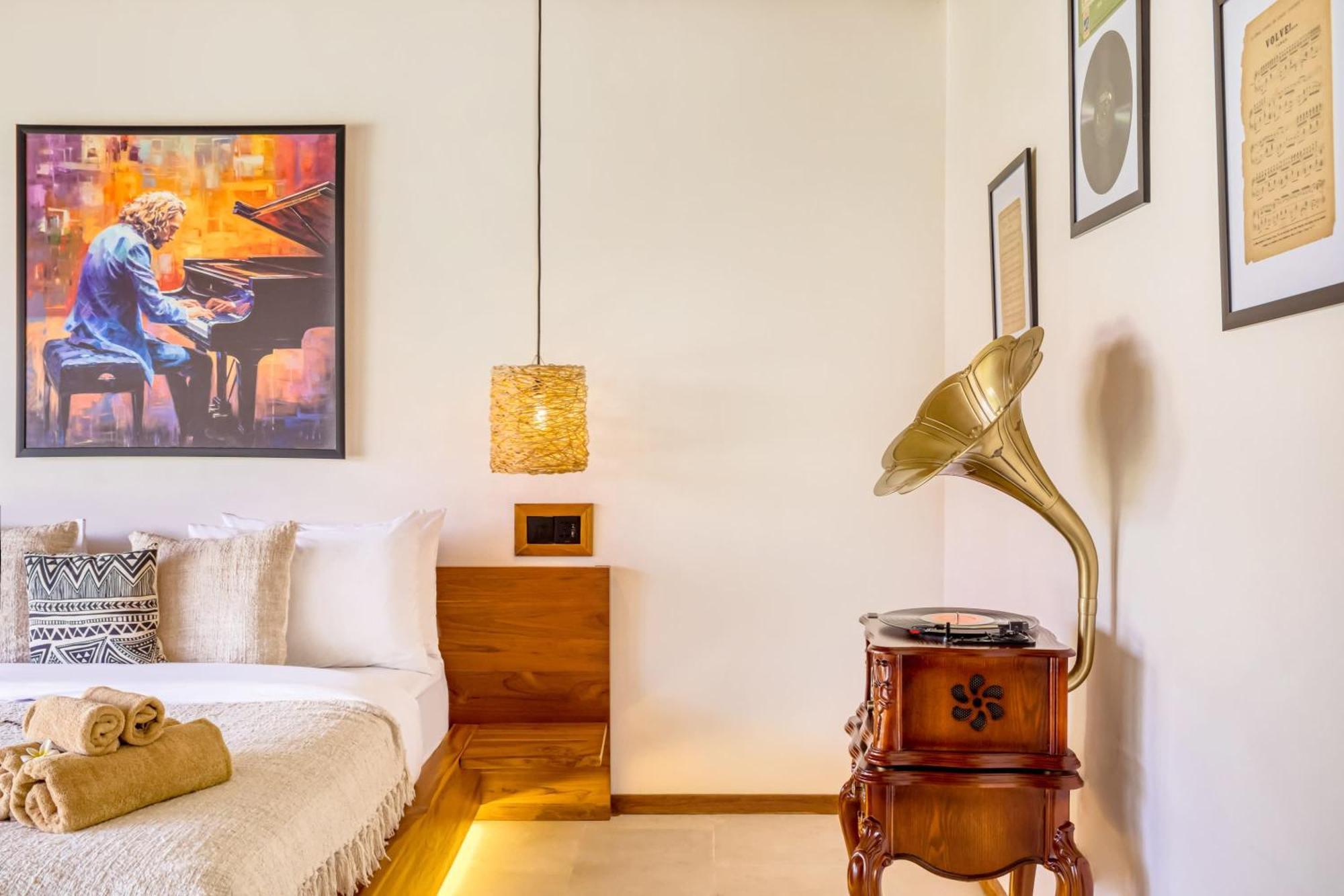 Tango - New Luxurious 7bdr Prime Location * Seminyak (Bali)